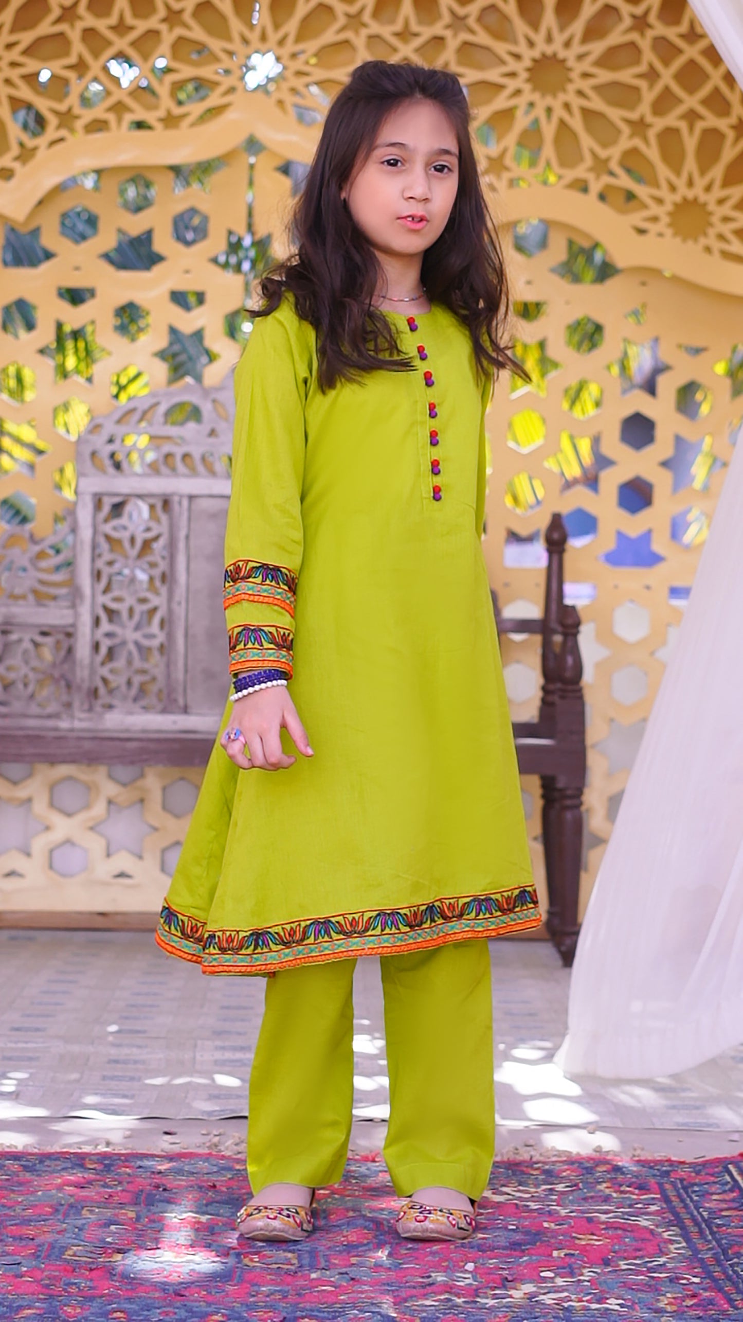 3 piece Dhani(Green) Embroidered Cotton Airline Frock Suit with Purple Chiffon Dupatta & Laces.(Stitch).