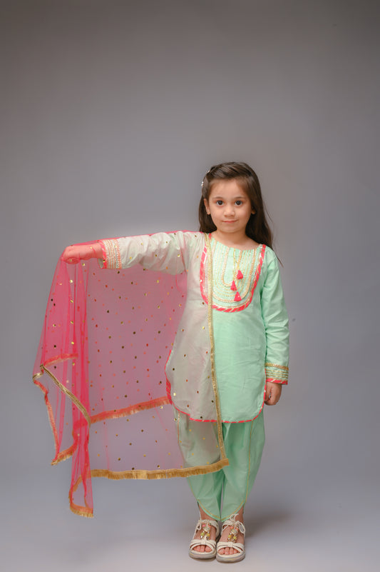 3 piece Aqua Green(Cyan) Cotton Tulip Suit with Carrot Pink net Dupatta & Golden Laces.(Stitch)