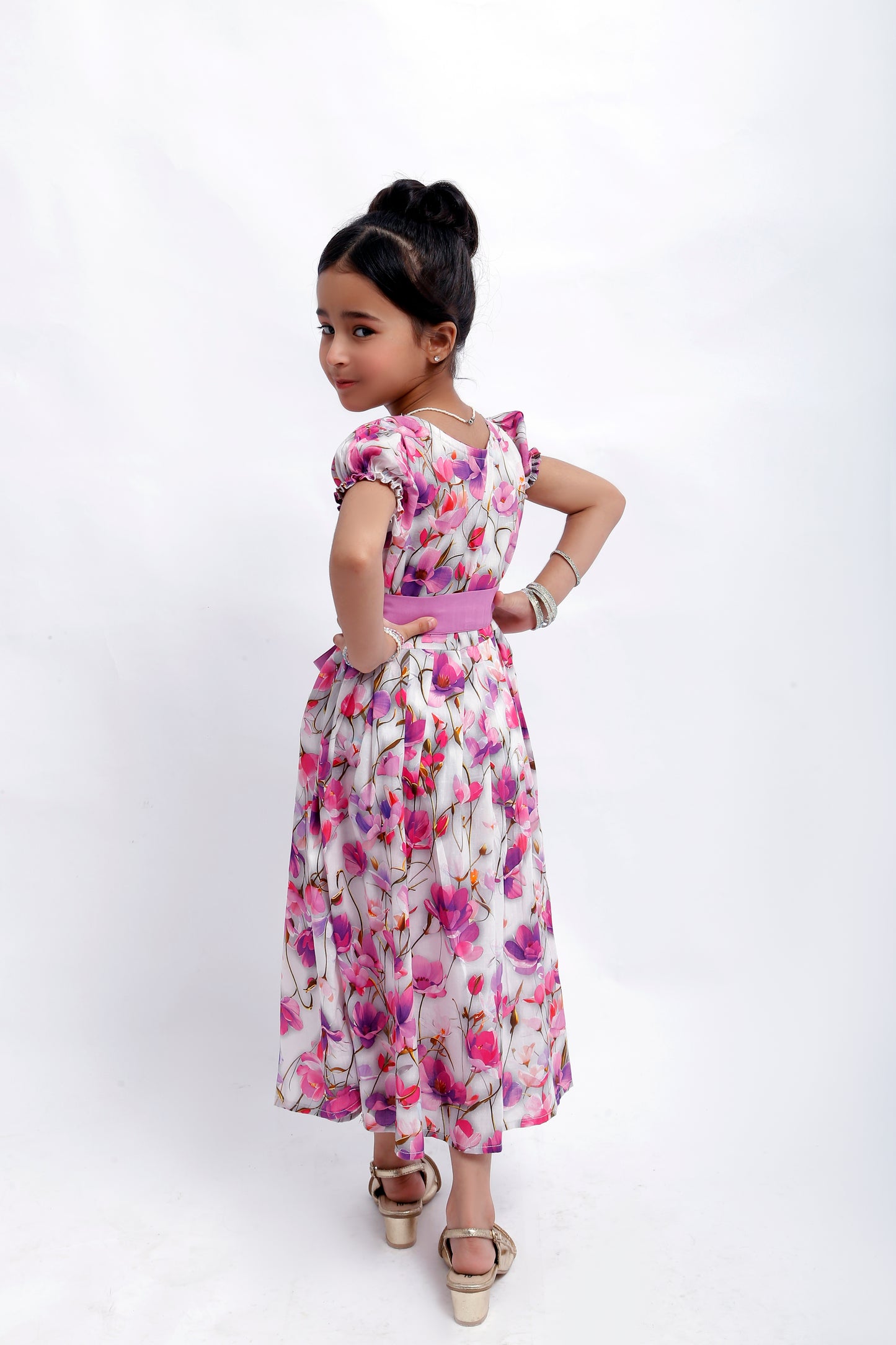 1 piece Beautiful Digital Printed Lawn Western Frock.(Stitch)