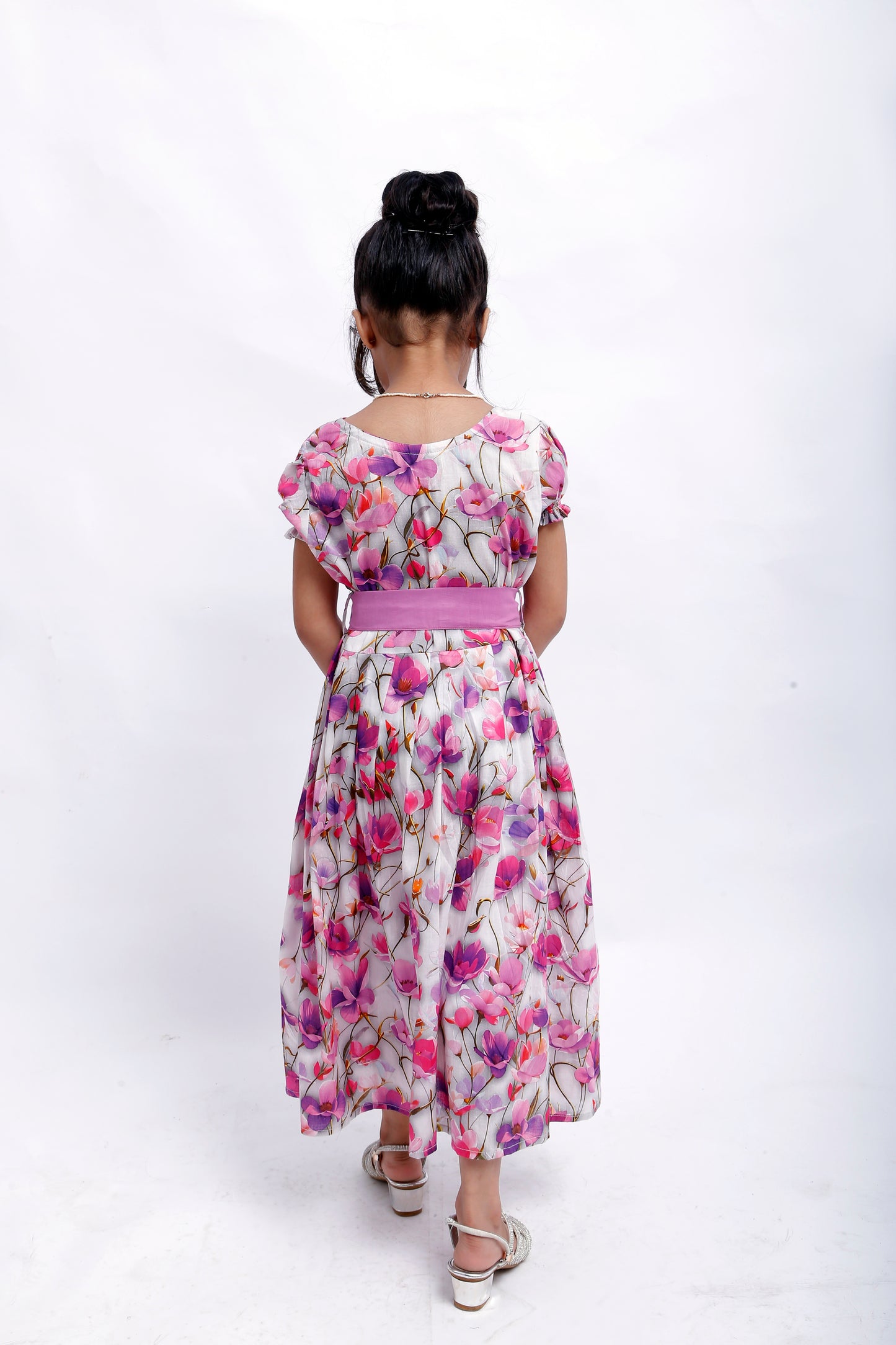 1 piece Beautiful Digital Printed Lawn Western Frock.(Stitch)