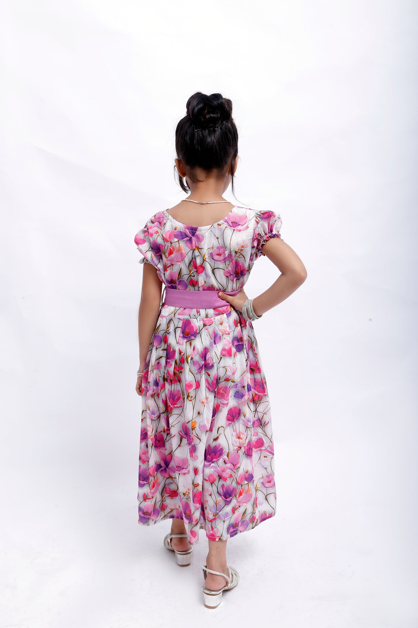 1 piece Beautiful Digital Printed Lawn Western Frock.(Stitch)