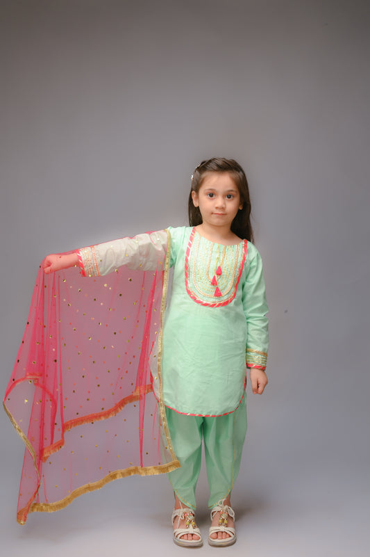 3 piece Aqua Green(Cyan) Cotton Tulip Suit with Carrot Pink net Dupatta & Golden Laces.(Stitch)