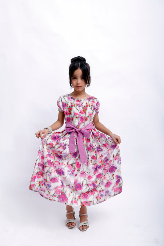 1 piece Beautiful Digital Printed Lawn Western Frock.(Stitch)